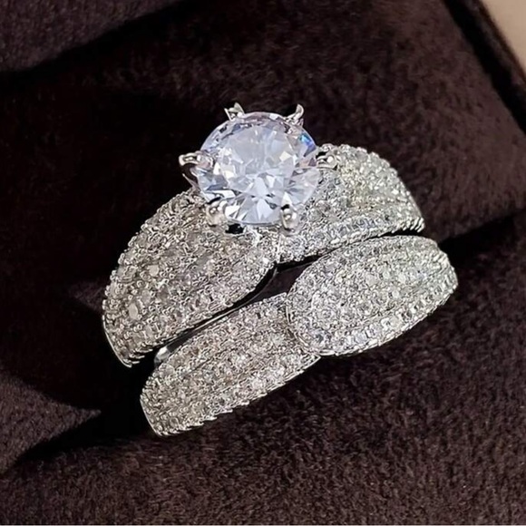 BRIDAL RING ENGAGMENT RING - Picture 12 of 13